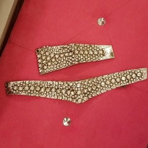 Necklace and bracelet set